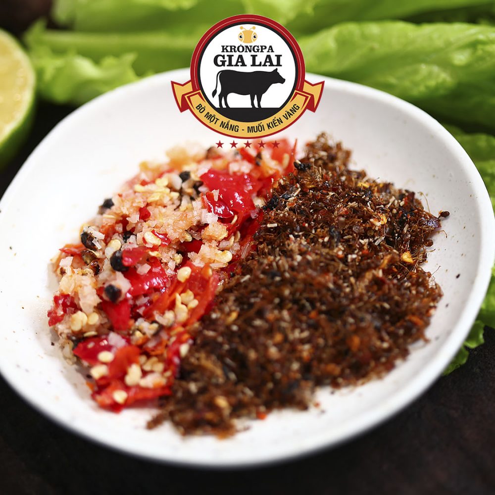 muối ớt kiến vàng